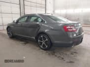✅ 2015 Ford Taurus Limited • VIN: 1FAHP2J8XFG166059 • Лот: 43458365. Опубликован ранее на IAAI с пробегом 134 926 миль. Бесплатный доступ к архиву аукционных продаж из США и подробный отчёт об истории автомобиля на DreamBid. Изображение 3.