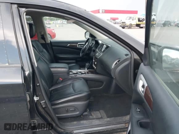 ✅ 2014 Nissan Pathfinder Platinum • VIN: 5N1AR2MN0EC702607 • Lot: 43032942. Listed on IAAI with 156,183 mi. Free auction sales archive from the USA and detailed vehicle history report at DreamBid. Image 5.
