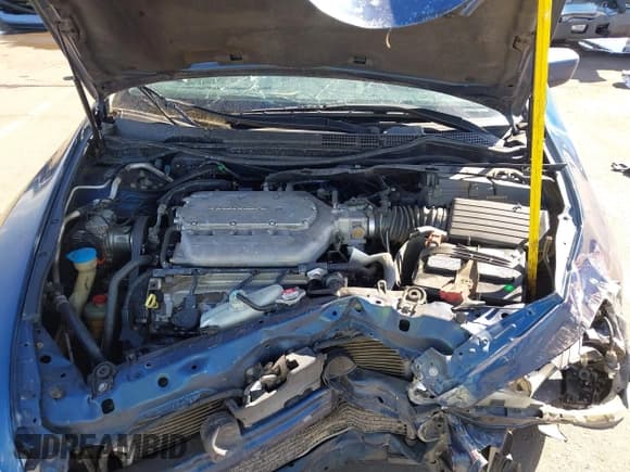 ✅ 2003 Honda Accord LX • VIN: 1HGCM82293A026143 • Lot: 43362563. Wystawiony na IAAI z przebiegiem 223 731 mil. Bezpłatny archiwum sprzedaży aukcyjnych z USA i szczegółowy raport historii pojazdu na DreamBid. Zdjęcie 10.