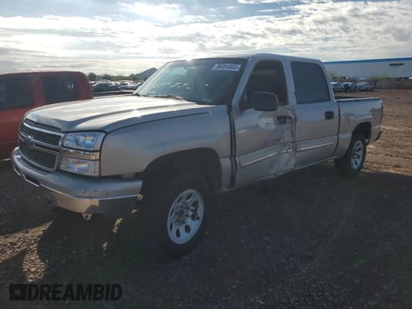 ✅ 2006 Chevrolet Silverado 1500 LS • VIN: 2GCEC13V661198672 • Lot: 86084555. Listed on Copart with 149,680 mi. Free auction sales archive from the USA and detailed vehicle history report at DreamBid. Image 1.