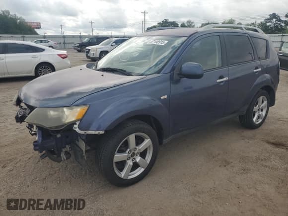 ✅ 2007 Mitsubishi Outlander XLS • VIN: JA4MS41X47Z004177 • Lot: 57108915. Listed on Copart with 203,610 mi. Free auction sales archive from the USA and detailed vehicle history report at DreamBid. Image 1.