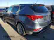 ✅ 2018 Hyundai Santa Fe 2.4L • VIN: 5NMZTDLB2JH051617 • Lot: 43172403. Wystawiony na Copart z przebiegiem 79 092 mil mil. Skorzystaj z bezpłatnego archiwum sprzedaży aukcyjnych z USA i zobacz szczegółowy raport historii pojazdu na DreamBid. Zdjęcie 2.