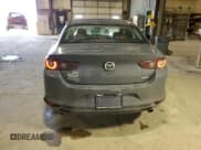 ✅ 2023 Mazda 3 S Carbon Edition • VIN: 3MZBPBCM5PM360027 • Лот: 70913525. Опубликован ранее на Copart с пробегом 43 307 миль. Бесплатный доступ к архиву аукционных продаж из США и подробный отчёт об истории автомобиля на DreamBid. Изображение 6.