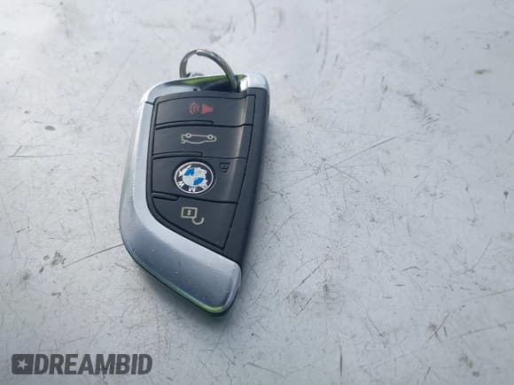 ✅ 2018 BMW X5 M • VIN: 5YMKT6C53J0Y83899 • Lot: 43655867. Wystawiony na IAAI z przebiegiem 37 734 mil. Bezpłatny archiwum sprzedaży aukcyjnych z USA i szczegółowy raport historii pojazdu na DreamBid. Zdjęcie 11.