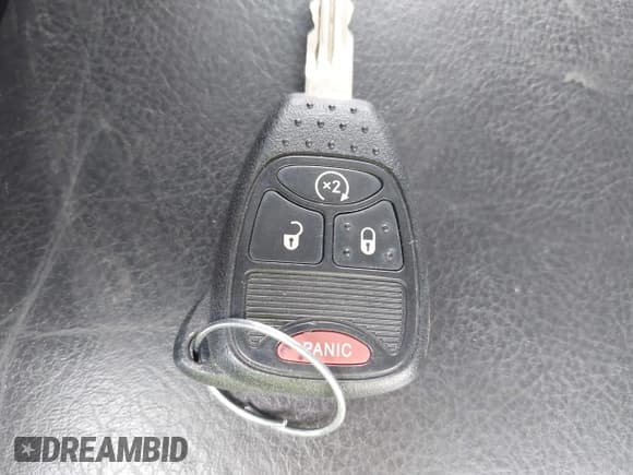 ✅ 2017 Jeep Wrangler Unlimited Rubicon Recon • VIN: 1C4BJWFG1HL693572 • Lot: 42601855. Listed on IAAI with 64,342 mi. Free auction sales archive from the USA and detailed vehicle history report at DreamBid. Image 11.