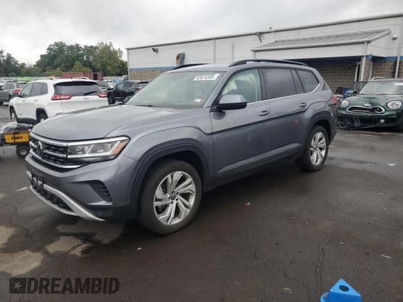 ✅ 2022 Volkswagen Atlas SE • VIN: 1V2KR2CA8NC533992 • Lot: 83814305. Wystawiony na Copart z przebiegiem 56 743 mil. Bezpłatny archiwum sprzedaży aukcyjnych z USA i szczegółowy raport historii pojazdu na DreamBid. Zdjęcie 1.