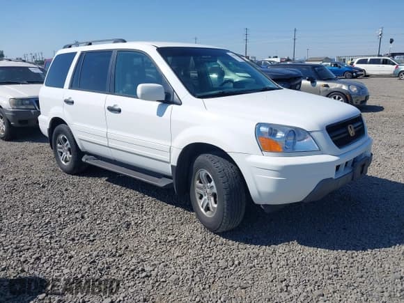 ✅ 2004 Honda Pilot EX • VIN: 2HKYF18664H515027 • Lot: 42437865. Listed on IAAI with 327,339 mi. Free auction sales archive from the USA and detailed vehicle history report at DreamBid. Image 1.