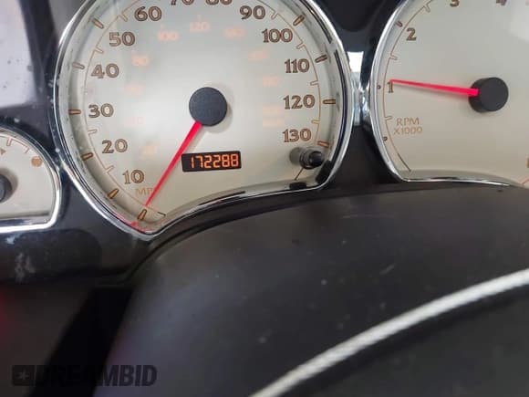 ✅ 2007 Saturn VUE V6 • VIN: 5GZCZ53467S862604 • Lot: 42131370. Wystawiony na IAAI z przebiegiem 172 288 mil. Bezpłatny archiwum sprzedaży aukcyjnych z USA i szczegółowy raport historii pojazdu na DreamBid. Zdjęcie 7.