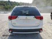 ✅ 2016 Mitsubishi Outlander GT • VIN: JA4JZ4AX9GZ032913 • Lot: 80810635. Listed on Copart with 111,530 mi. Free auction sales archive from the USA and detailed vehicle history report at DreamBid. Image 6.