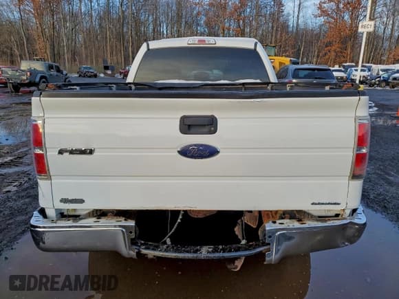 ✅ 2013 Ford F-150 XL • VIN: 1FTFX1EF8DKE94241 • Лот: 94826995. Опубликован ранее на Copart с пробегом 91 418 миль. Бесплатный доступ к архиву аукционных продаж из США и подробный отчёт об истории автомобиля на DreamBid. Изображение 6.