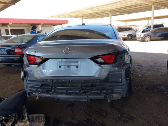 ✅ 2022 Nissan Altima SV • VIN: 1N4BL4DV7NN337682 • Lot: 43304060. Listed on IAAI with 31,554 mi. Free auction sales archive from the USA and detailed vehicle history report at DreamBid. Image 6.