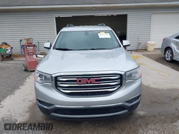 ✅ 2017 GMC Acadia SLE • VIN: 1GKKNSLA9HZ217004 • Lot: 42277684. Listed on IAAI with 162,395 mi. Free auction sales archive from the USA and detailed vehicle history report at DreamBid. Image 13.