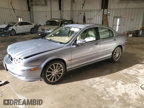 ✅ 2007 Jaguar X-Type • VIN: SAJWA51A17WJ27618 • Лот: 42993345. Опубликован ранее на Copart с пробегом 87 407 миль. Бесплатный доступ к архиву аукционных продаж из США и подробный отчёт об истории автомобиля на DreamBid. Изображение 1.