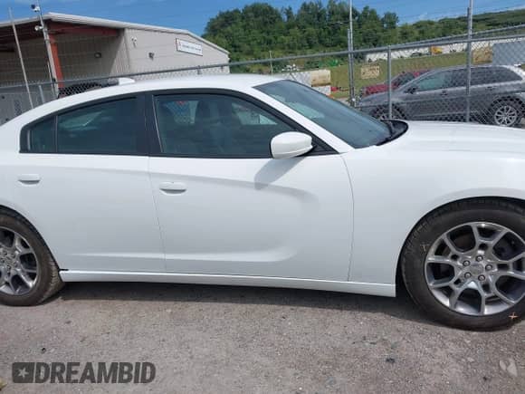 2015 Dodge Charger SXT с VIN 2C3CDXJG5FH837387, выставлен на аукционе IAAI как лот 42886385 с пробегом 112 045 миль миль и . История ставок и продаж доступна на DreamBid. Изображение 14.