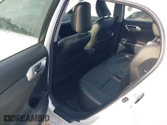 ✅ 2012 Lexus CT 200h Premium • VIN: JTHKD5BH2C2088005 • Lot: 43653879. Listed on IAAI with 149,997 mi. Free auction sales archive from the USA and detailed vehicle history report at DreamBid. Image 8.