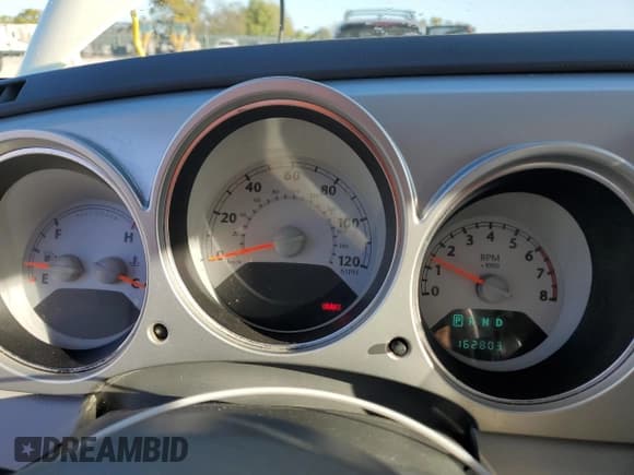 ✅ 2007 Chrysler PT Cruiser • VIN: 3A4FY48BX7T537594 • Lot: 86640425. Wystawiony na Copart z przebiegiem 162 803 mil. Bezpłatny archiwum sprzedaży aukcyjnych z USA i szczegółowy raport historii pojazdu na DreamBid. Zdjęcie 9.