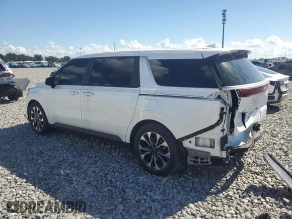 ✅ 2024 Kia Carnival EX • VIN: KNDNC5H32R6319659 • Lot: 82646665. Wystawiony na Copart z przebiegiem 27 106 mil. Bezpłatny archiwum sprzedaży aukcyjnych z USA i szczegółowy raport historii pojazdu na DreamBid. Zdjęcie 2.