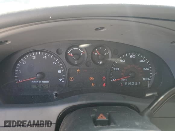 ✅ 2011 Ford Ranger XL • VIN: 1FTKR1ED2BPA30983 • Lot: 52371605. Listed on Copart with 101,251 mi. Free auction sales archive from the USA and detailed vehicle history report at DreamBid. Image 9.