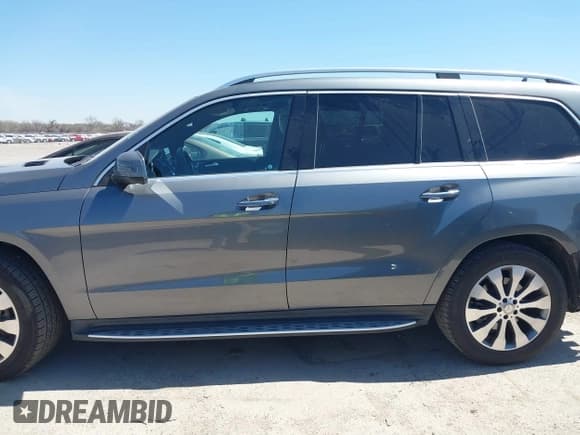 ✅ 2017 Mercedes-Benz GLS 450 • VIN: 4JGDF6EE9HA829030 • Lot: 41861336. Listed on IAAI with 107,836 mi. Free auction sales archive from the USA and detailed vehicle history report at DreamBid. Image 14.