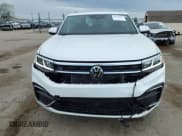 ✅ 2023 Volkswagen Atlas SEL Premium R-Line • VIN: 1V2FE2CA8PC221736 • Lot: 42155629. Wystawiony na IAAI z przebiegiem 54 394 mil. Bezpłatny archiwum sprzedaży aukcyjnych z USA i szczegółowy raport historii pojazdu na DreamBid. Zdjęcie 12.