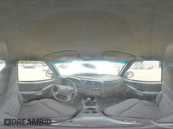 ✅ 1998 Chevrolet S-10 • VIN: 1GCCS1444WK202508 • Lot: 86473275. Wystawiony na Copart z przebiegiem 289 317 mil. Bezpłatny archiwum sprzedaży aukcyjnych z USA i szczegółowy raport historii pojazdu na DreamBid. Zdjęcie 15.