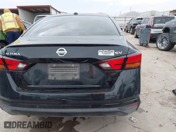 ✅ 2021 Nissan Altima SV • VIN: 1N4BL4DV3MN358009 • Lot: 43842006. Wystawiony na IAAI z przebiegiem 128 455 mil. Bezpłatny archiwum sprzedaży aukcyjnych z USA i szczegółowy raport historii pojazdu na DreamBid. Zdjęcie 17.