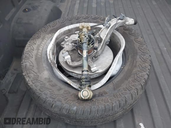 ✅ 2023 Chevrolet Silverado 1500 LT • VIN: 1GCUDDED8PZ229041 • Lot: 42510095. Listed on IAAI with 53,045 mi. Free auction sales archive from the USA and detailed vehicle history report at DreamBid. Image 12.