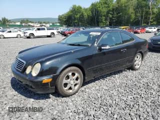 ✅ 2002 Mercedes-Benz CLK 320/430 • VIN: WDBLJ65G12F198461 • Lot: 64737645. Wystawiony na Copart z przebiegiem Nie podano. Bezpłatny archiwum sprzedaży aukcyjnych z USA i szczegółowy raport historii pojazdu na DreamBid. Zdjęcie 1.