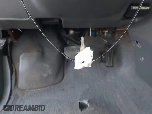 ✅ 2003 Nissan Xterra XE • VIN: 5N1ED28Y63C656976 • Лот: 43752297. Опубликован ранее на IAAI с пробегом 195 335 миль. Бесплатный доступ к архиву аукционных продаж из США и подробный отчёт об истории автомобиля на DreamBid. Изображение 11.