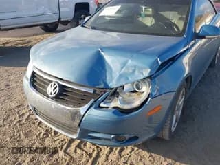 ✅ 2007 Volkswagen Eos 2.0T • VIN: WVWDA71F97V042075 • Lot: 43573703. Wystawiony na IAAI z przebiegiem 187 996 mil. Bezpłatny archiwum sprzedaży aukcyjnych z USA i szczegółowy raport historii pojazdu na DreamBid. Zdjęcie 6.