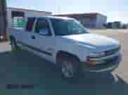 2000 Chevrolet Silverado 1500 z VIN 2GCEC19V0Y1407253, wystawiony jako IAAI lot #43605603 z przebiegiem 212 186 mil mil oraz . Historia ofert i sprzedaży dostępna na DreamBid. Obrazek 1.