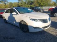 ✅ 2013 Lincoln MKZ Hybrid • VIN: 3LN6L2LU6DR807586 • Lot: 43416052. Wystawiony na IAAI z przebiegiem 218 218 mil. Bezpłatny archiwum sprzedaży aukcyjnych z USA i szczegółowy raport historii pojazdu na DreamBid. Zdjęcie 1.