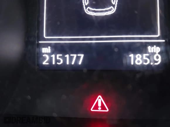 ✅ 2017 Volkswagen Golf S • VIN: 3VWH17AU0HM512860 • Lot: 43656020. Listed on IAAI with 215,177 mi. Free auction sales archive from the USA and detailed vehicle history report at DreamBid. Image 15.