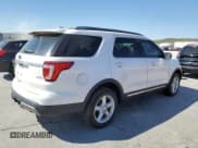 ✅ 2017 Ford Explorer XLT • VIN: 1FM5K8D83HGD66435 • Lot: 52509285. Wystawiony na Copart z przebiegiem 175 833 mil. Bezpłatny archiwum sprzedaży aukcyjnych z USA i szczegółowy raport historii pojazdu na DreamBid. Zdjęcie 3.