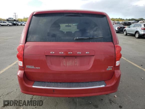 ✅ 2014 Dodge Grand Caravan SXT • VIN: 2C4RDGCG8ER430062 • Лот: 86183835. Опубликован ранее на Copart с пробегом 189 032 миль. Бесплатный доступ к архиву аукционных продаж из США и подробный отчёт об истории автомобиля на DreamBid. Изображение 6.