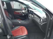 ✅ 2020 Mercedes-Benz GLC 300 • VIN: W1N0G8DBXLF828539 • Lot: 42433071. Wystawiony na IAAI z przebiegiem 33 595 mil. Bezpłatny archiwum sprzedaży aukcyjnych z USA i szczegółowy raport historii pojazdu na DreamBid. Zdjęcie 5.