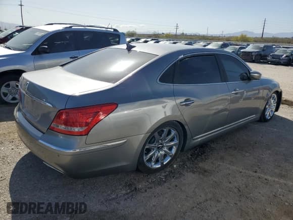 ✅ 2013 Hyundai Equus Signature • VIN: KMHGH4JH4DU058836 • Lot: 51837815. Listed on Copart with 112,093 mi. Free auction sales archive from the USA and detailed vehicle history report at DreamBid. Image 3.