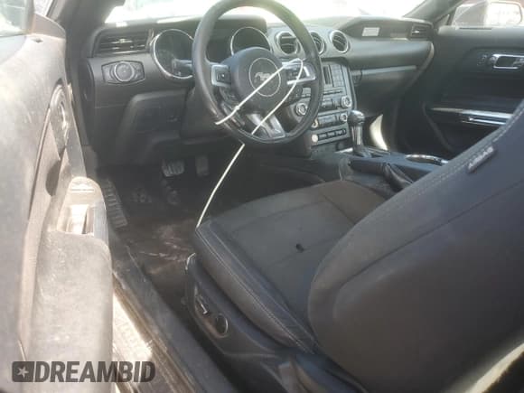 ✅ 2015 Ford Mustang V6 • VIN: 1FA6P8AM8F5306712 • Lot: 87407105. Listed on Copart with 133,366 mi. Free auction sales archive from the USA and detailed vehicle history report at DreamBid. Image 8.