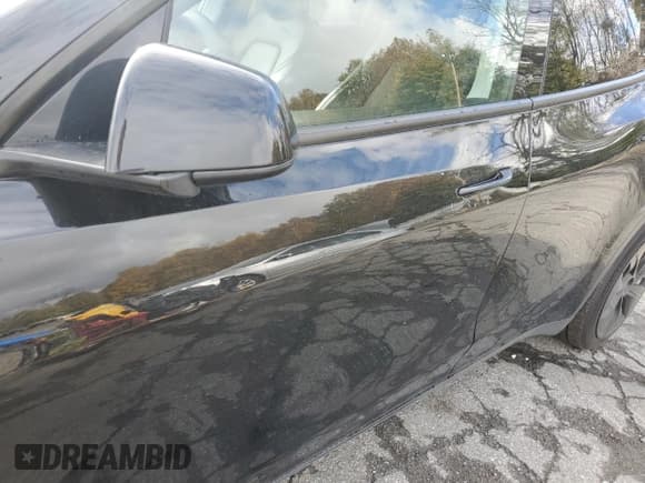 ✅ 2024 Tesla Model Y Long Range • VIN: 7SAYGDEE1RA226931 • Lot: 84868285. Listed on Copart with Not provided. Free auction sales archive from the USA and detailed vehicle history report at DreamBid. Image 7.