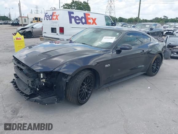✅ 2022 Ford Mustang GT • VIN: 1FA6P8CF9N5118407 • Lot: 42391902. Listed on IAAI with 25,355 mi. Free auction sales archive from the USA and detailed vehicle history report at DreamBid. Image 2.