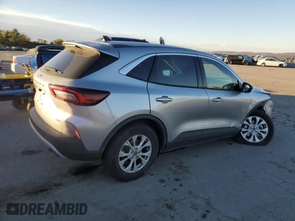 ✅ 2024 Ford Escape Active • VIN: 1FMCU9GN4RUB26242 • Lot: 89832815. Listed on Copart with 5,981 mi. Free auction sales archive from the USA and detailed vehicle history report at DreamBid. Image 3.