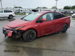 ✅ 2017 Toyota Prius Premium • VIN: JTDKARFP4H3056810 • Lot: 93511545. Listed on Copart with 65,758 mi. Free auction sales archive from the USA and detailed vehicle history report at DreamBid. Image 1.