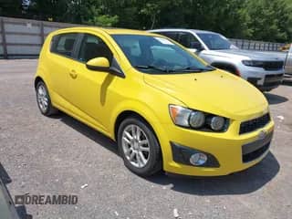 2016 Chevrolet Sonic LT с VIN 1G1JC6SH1G4117454, выставлен на аукционе IAAI как лот 42683873 с пробегом 165 630 миль миль и . История ставок и продаж доступна на DreamBid. Изображение 1.