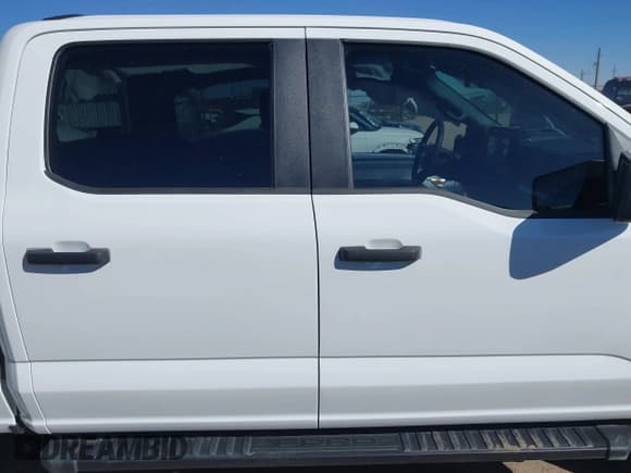 ✅ 2024 Ford F-150 STX • VIN: 1FTEW2LP9RKD49068 • Лот: 43482454. Опубликован ранее на IAAI с пробегом 1 962 миль. Бесплатный доступ к архиву аукционных продаж из США и подробный отчёт об истории автомобиля на DreamBid. Изображение 14.