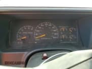 ✅ 1999 Chevrolet Suburban • VIN: 3GNFK16R1XG235858 • Лот: 89655545. Опубликован ранее на Copart с пробегом 168 276 миль. Бесплатный доступ к архиву аукционных продаж из США и подробный отчёт об истории автомобиля на DreamBid. Изображение 9.