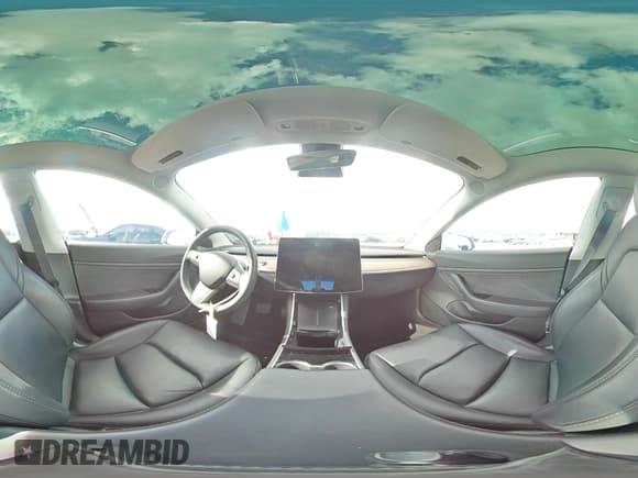 ✅ 2019 Tesla Model 3 Mid Range • VIN: 5YJ3E1EA6KF483620 • Лот: 93518285. Опубликован ранее на Copart с пробегом 74 252 миль. Бесплатный доступ к архиву аукционных продаж из США и подробный отчёт об истории автомобиля на DreamBid. Изображение 14.