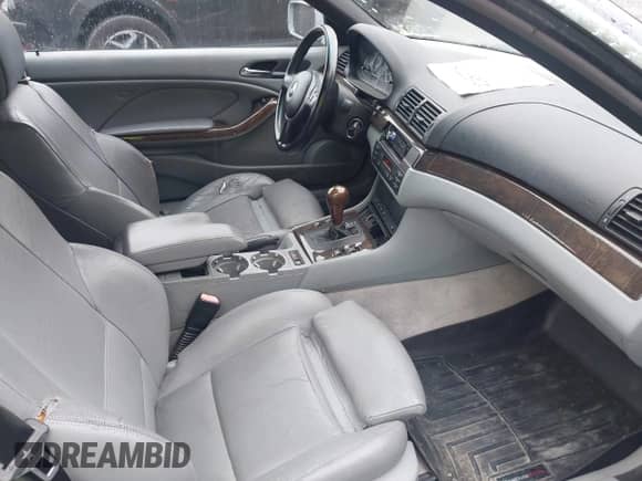 2001 BMW 3 Series 330Ci with VIN WBABS53411JU83635, listed as a IAAI auction lot 42453775 with Not provided miles and . Bid and sale history available at DreamBid. Image 5.