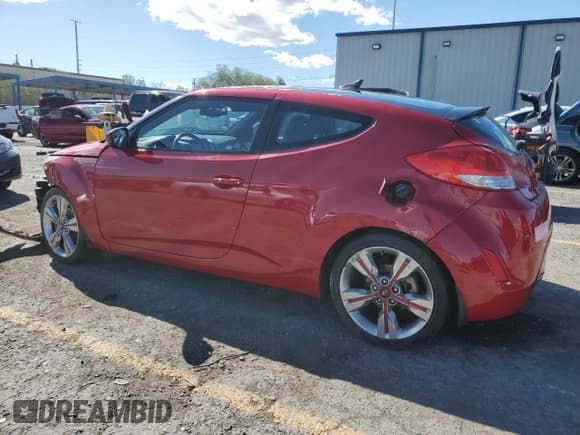 ✅ 2016 Hyundai Veloster • VIN: KMHTC6AD0GU296645 • Lot: 86675155. Listed on Copart with 44,596 mi. Free auction sales archive from the USA and detailed vehicle history report at DreamBid. Image 2.