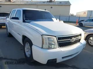 ✅ 2006 Chevrolet Avalanche Z66 • VIN: 3GNEC12Z76G131095 • Lot: 41411833. Listed on IAAI with 166,571 mi. Free auction sales archive from the USA and detailed vehicle history report at DreamBid. Image 1.