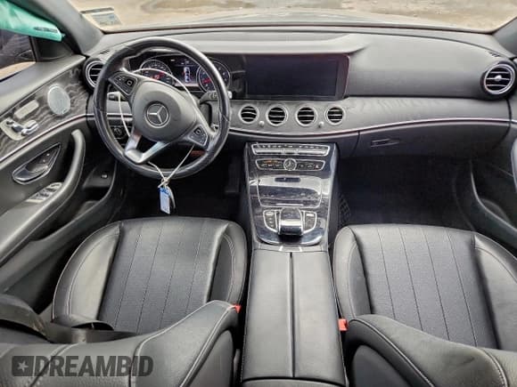 ✅ 2017 Mercedes-Benz E 300 Luxury • VIN: WDDZF4JB8HA153699 • Lot: 93857785. Listed on Copart with 64,920 mi. Free auction sales archive from the USA and detailed vehicle history report at DreamBid. Image 8.